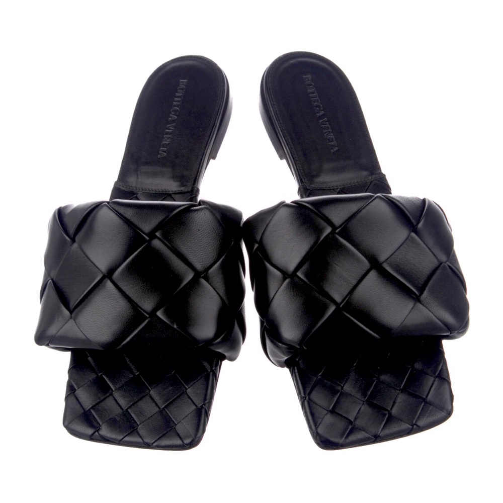 Bottega Veneta Lido Flat Sandal Size 38IT/8US